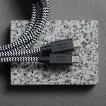 Native Union Belt Cable 140W USB-C to USB-C 2m Zebra -  Καλώδια στο Twiinshop