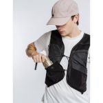 Moment Exposure Vest (S/M) Black -  Vest στο Twiinshop