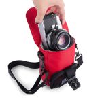 Long Weekend Crossbody Camera Pouch Red -  Sling / Shoulder Bag στο Twiinshop